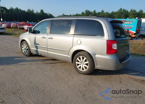 2015 Chrysler Town & Country Touring from USA, damaged, VIN 2C4RC1BG6FR505652